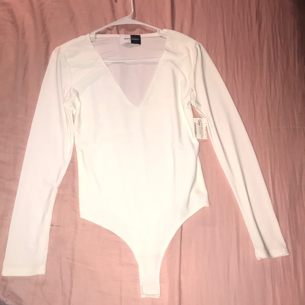 White long sleeve bodysuit